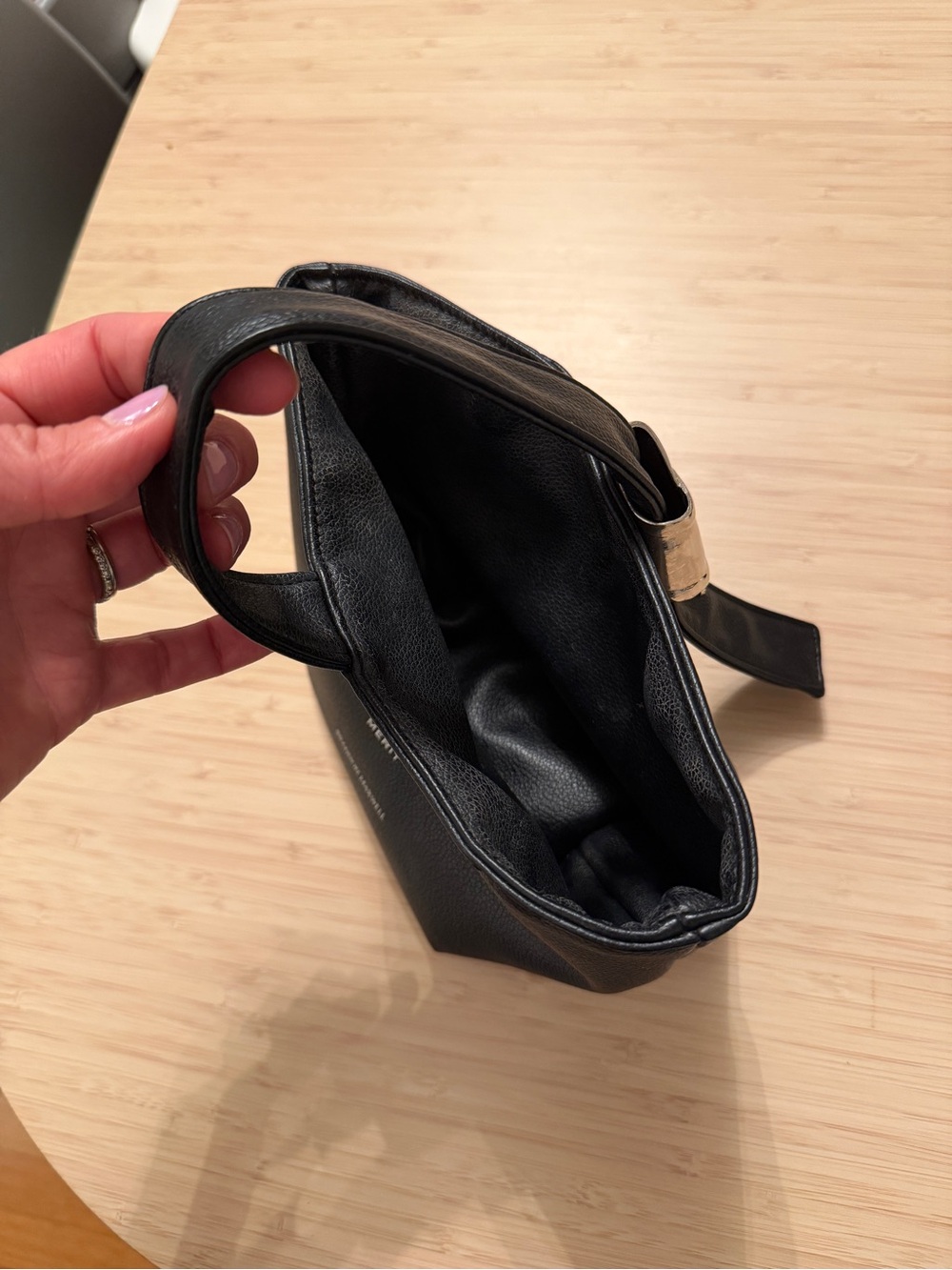 Merit makeup bag - Picture 3 of 4